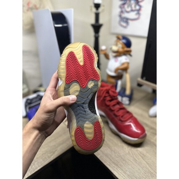 Jordan 11 Retro High Win Like '96 Size 8 Women's Size 9.5 - Picture 4 of 5